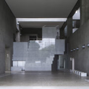 群馬県立近代美術館